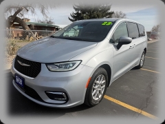 Used 2023  Chrysler Pacifica Touring L FWD at Naples Auto Sales near Vernal&comma; UT