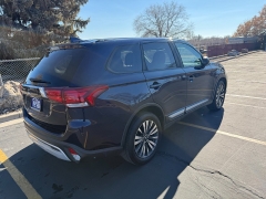 Used 2020  Mitsubishi Outlander 4d SUV AWC ES at Naples Auto Sales near Vernal&comma; UT