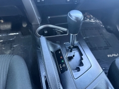 Used 2018  Toyota RAV4 4d SUV AWD LE at Naples Auto Sales near Vernal&comma; UT