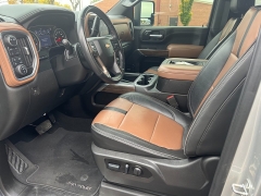 Used 2022 Chevrolet Silverado 3500HD 4WD Crew Cab 159" High Country Dsl at Naples Auto Sales near Vernal, UT