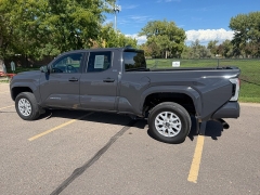 Used 2024  Toyota Tacoma 4WD SR5 Double Cab 6ft Bed AT at Naples Auto Sales near Vernal&comma; UT