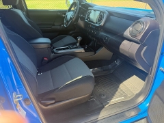 Used 2020  Toyota Tacoma 4WD Double Cab TRD Off-Road Auto at Naples Auto Sales near Vernal&comma; UT