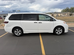Used 2019  Toyota Sienna 4d Wagon FWD L 7-Passenger at Naples Auto Sales near Vernal&comma; UT