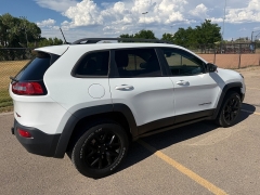 Used 2016  Jeep Cherokee 4d SUV 4WD Trailhawk V6 at Naples Auto Sales near Vernal&comma; UT