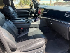Used 2024  Jeep Grand Wagoneer L Series II 4x4 at Naples Auto Sales near Vernal&comma; UT