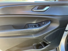 Used 2024  Jeep Grand Cherokee L Altitude 4x4 at Naples Auto Sales near Vernal&comma; UT