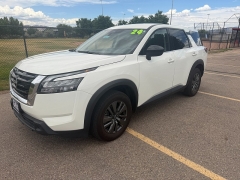 Used 2024  Nissan Pathfinder S 4WD at Naples Auto Sales near Vernal&comma; UT