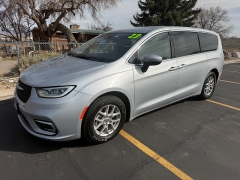 Used 2023  Chrysler Pacifica Touring L FWD at Naples Auto Sales near Vernal&comma; UT