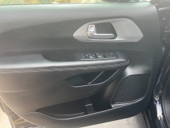 Used 2018 Chrysler Pacifica 4d Wagon Touring Plus at Naples Auto Sales near Vernal, UT