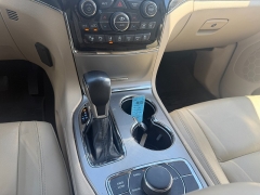 Used 2021  Jeep Grand Cherokee Limited 4x4 at Naples Auto Sales near Vernal&comma; UT
