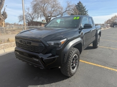 Used 2025  Toyota Tacoma 4WD TRD Off Road Double Cab 5ft Bed AT at Naples Auto Sales near Vernal&comma; UT