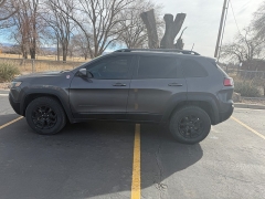 Used 2021  Jeep Cherokee Trailhawk 4x4 at Naples Auto Sales near Vernal&comma; UT