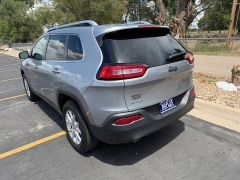 Used 2014  Jeep Cherokee 4d SUV 4WD Latitude V6 at Naples Auto Sales near Vernal&comma; UT
