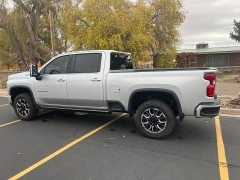 Used 2022 Chevrolet Silverado 3500HD 4WD Crew Cab 159" High Country Dsl at Naples Auto Sales near Vernal, UT