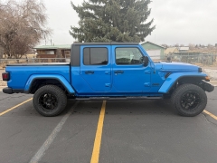 Used 2023  Jeep Gladiator Sport S 4x4 at Naples Auto Sales near Vernal&comma; UT