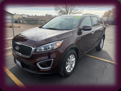 2017 Kia Sorento LX's photo