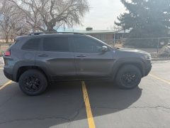 Used 2021  Jeep Cherokee Trailhawk 4x4 at Naples Auto Sales near Vernal&comma; UT