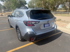 Used 2021  Subaru Outback Premium CVT at Naples Auto Sales near Vernal&comma; UT