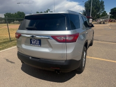 Used 2018  Chevrolet Traverse 4d SUV AWD LT Cloth w&sol;1LT at Naples Auto Sales near Vernal&comma; UT