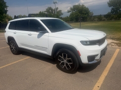 Used 2023  Jeep Grand Cherokee L Limited 4x4 at Naples Auto Sales near Vernal&comma; UT