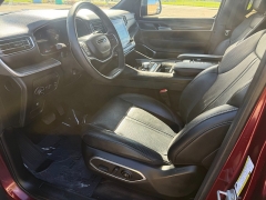 Used 2024  Jeep Wagoneer L Series III 4x4 at Naples Auto Sales near Vernal&comma; UT