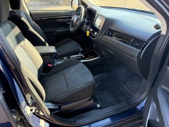 Used 2020  Mitsubishi Outlander 4d SUV AWC ES at Naples Auto Sales near Vernal&comma; UT