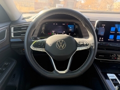 Used 2025  Volkswagen Atlas 2&period;0T SEL 4MOTION at Naples Auto Sales near Vernal&comma; UT