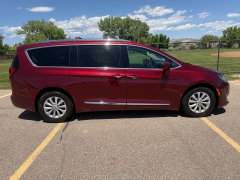 Used 2018  Chrysler Pacifica 4d Wagon Touring L Plus at Naples Auto Sales near Vernal&comma; UT