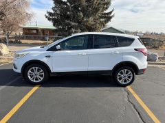 Used 2017  Ford Escape 4d SUV 4WD SE at Naples Auto Sales near Vernal&comma; UT