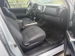 Used 2021  Toyota Tacoma 4WD SR5 Double Cab 5ft Bed V6 AT at Naples Auto Sales near Vernal&comma; UT