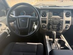 Used 2017  Ford Expedition 4d SUV 4WD XLT at Naples Auto Sales near Vernal&comma; UT