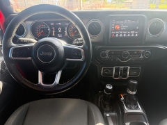 Used 2019  Jeep Wrangler Unlimited 4d SUV 4WD Sahara at Naples Auto Sales near Vernal&comma; UT