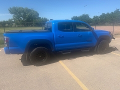 Used 2020  Toyota Tacoma 4WD Double Cab TRD Off-Road Auto at Naples Auto Sales near Vernal&comma; UT