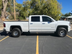Used 2017 GMC Sierra 1500 4WD Crew Cab Denali Longbed at Naples Auto Sales near Vernal, UT