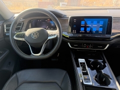 Used 2025  Volkswagen Atlas 2&period;0T SEL 4MOTION at Naples Auto Sales near Vernal&comma; UT