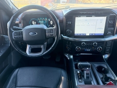 Used 2021  Ford F-150 4WD LARIAT SuperCrew 5&period;5' Box at Naples Auto Sales near Vernal&comma; UT