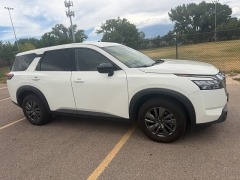 Used 2024  Nissan Pathfinder S 4WD at Naples Auto Sales near Vernal&comma; UT