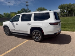 Used 2024  Jeep Wagoneer Series II 4x4 at Naples Auto Sales near Vernal&comma; UT