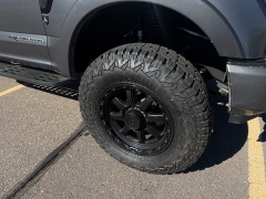 Used 2022  Ford Super Duty F-350 4WD LARIAT Crew Cab SRW 6&period;75' Box at Naples Auto Sales near Vernal&comma; UT