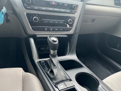 Used 2017 Hyundai Sonata 4d Sedan SE at Naples Auto Sales near Vernal, UT