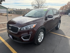 Used 2017  Kia Sorento 4d SUV FWD L at Naples Auto Sales near Vernal&comma; UT