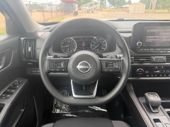 Used 2024  Nissan Pathfinder S 4WD at Naples Auto Sales near Vernal&comma; UT