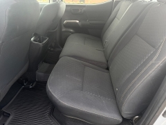 Used 2021  Toyota Tacoma 4WD SR5 Double Cab 5ft Bed V6 AT at Naples Auto Sales near Vernal&comma; UT