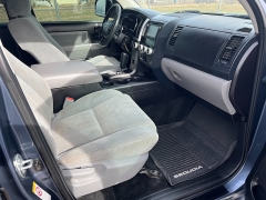 Used 2018  Toyota Sequoia 4d SUV 4WD SR5 at Naples Auto Sales near Vernal, UT