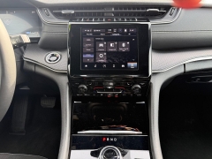 Used 2024  Jeep Grand Cherokee L Altitude 4x4 at Naples Auto Sales near Vernal&comma; UT