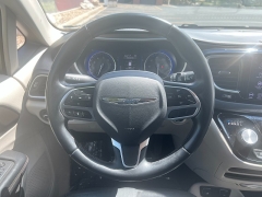 Used 2018 Chrysler Pacifica 4d Wagon Touring L at Naples Auto Sales near Vernal, UT