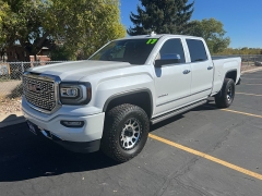 Used 2017 GMC Sierra 1500 4WD Crew Cab Denali Longbed at Naples Auto Sales near Vernal, UT