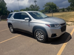 Used 2018  Chevrolet Traverse 4d SUV AWD LT Cloth w&sol;1LT at Naples Auto Sales near Vernal&comma; UT