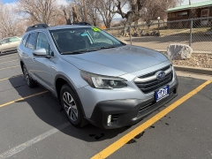 Used 2020  Subaru Outback 4d SUV AWD Premium at Naples Auto Sales near Vernal&comma; UT