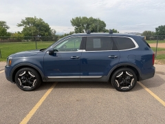 Used 2025  Kia Telluride S AWD at Naples Auto Sales near Vernal&comma; UT